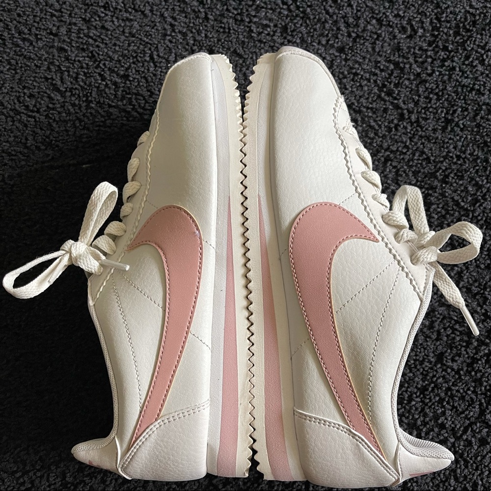 Nike Cortez, Worn 2xs